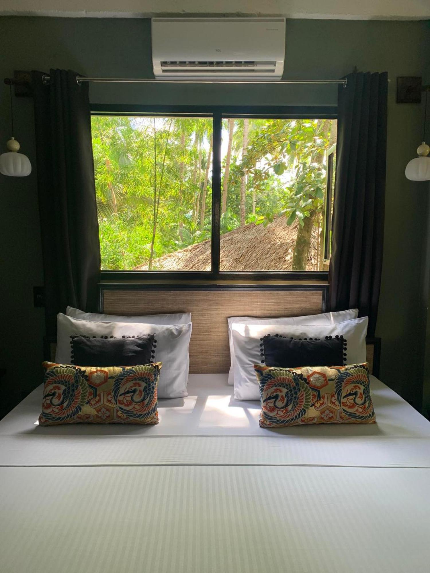 La Plage Hotel El Nido Exterior photo